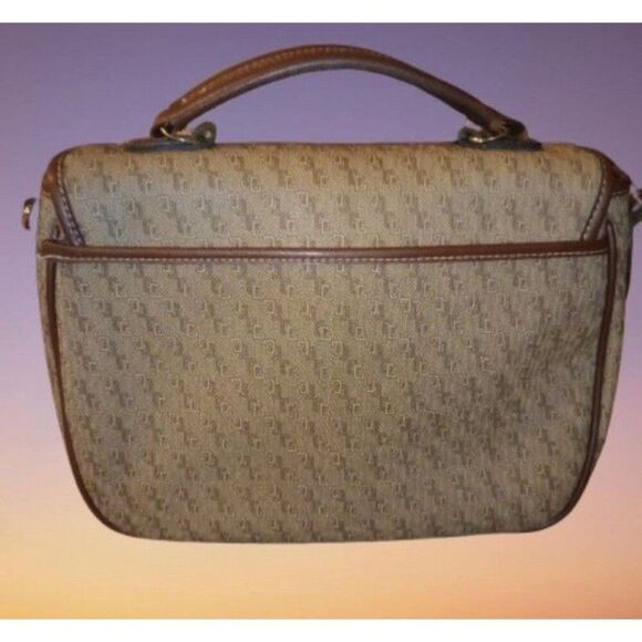 Carryland Women’s Two Tone Brown Beige Tote with Olive Green Lining Preppy Boho - Picture 2 of 4